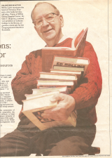 19991205 Glen in NYTimes with books.png (19158974 bytes)